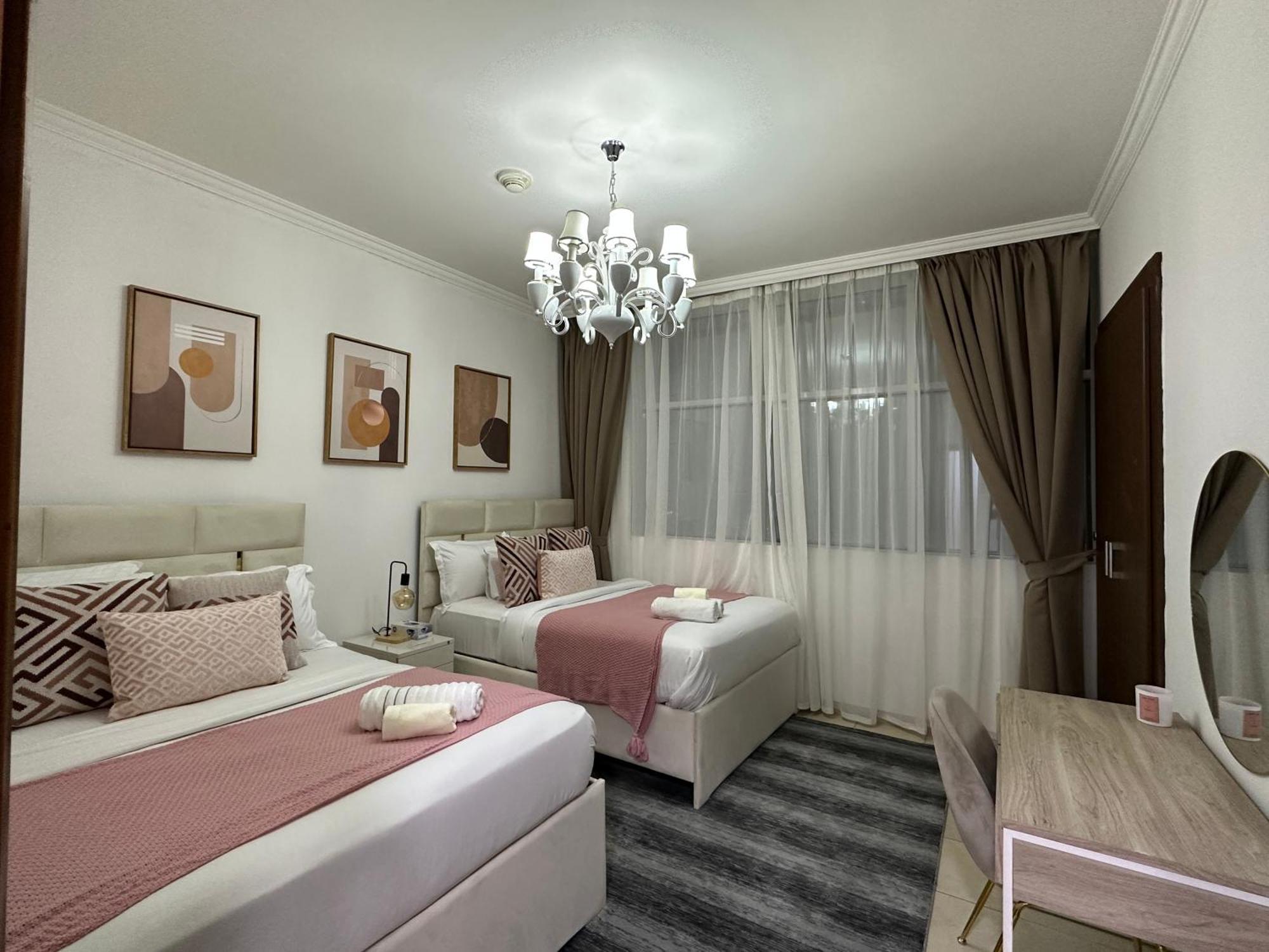 Apartment Cozy 2bhk Near Burj Khalifa Dubai